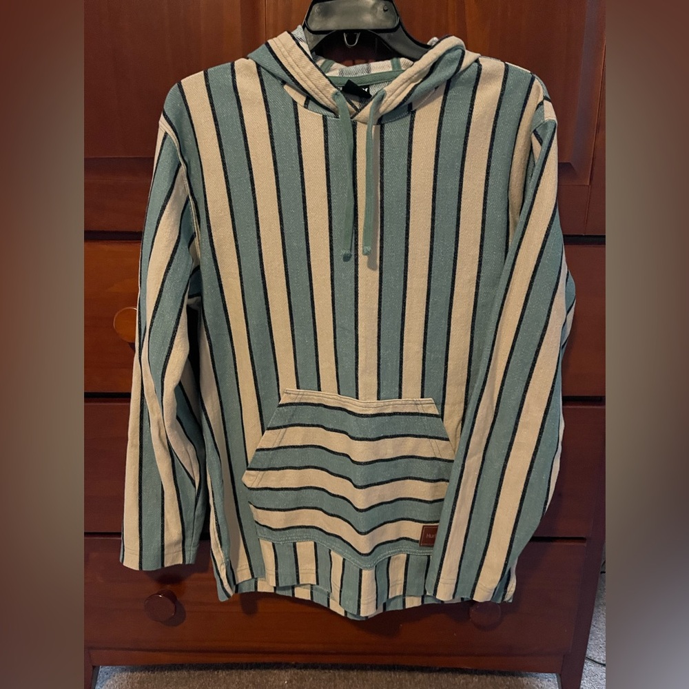 Hurley pullover
